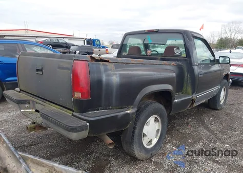 1996 Chevrolet Gmt-400 K1500 z USA, uszkodzony, nr VIN 1GCEK14R8TZ163753